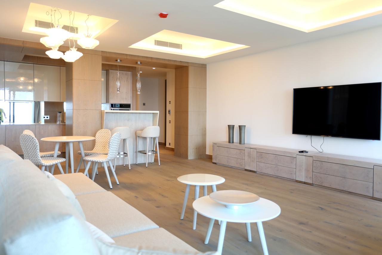Cosmo Apartments 플라티야 다로 외부 사진