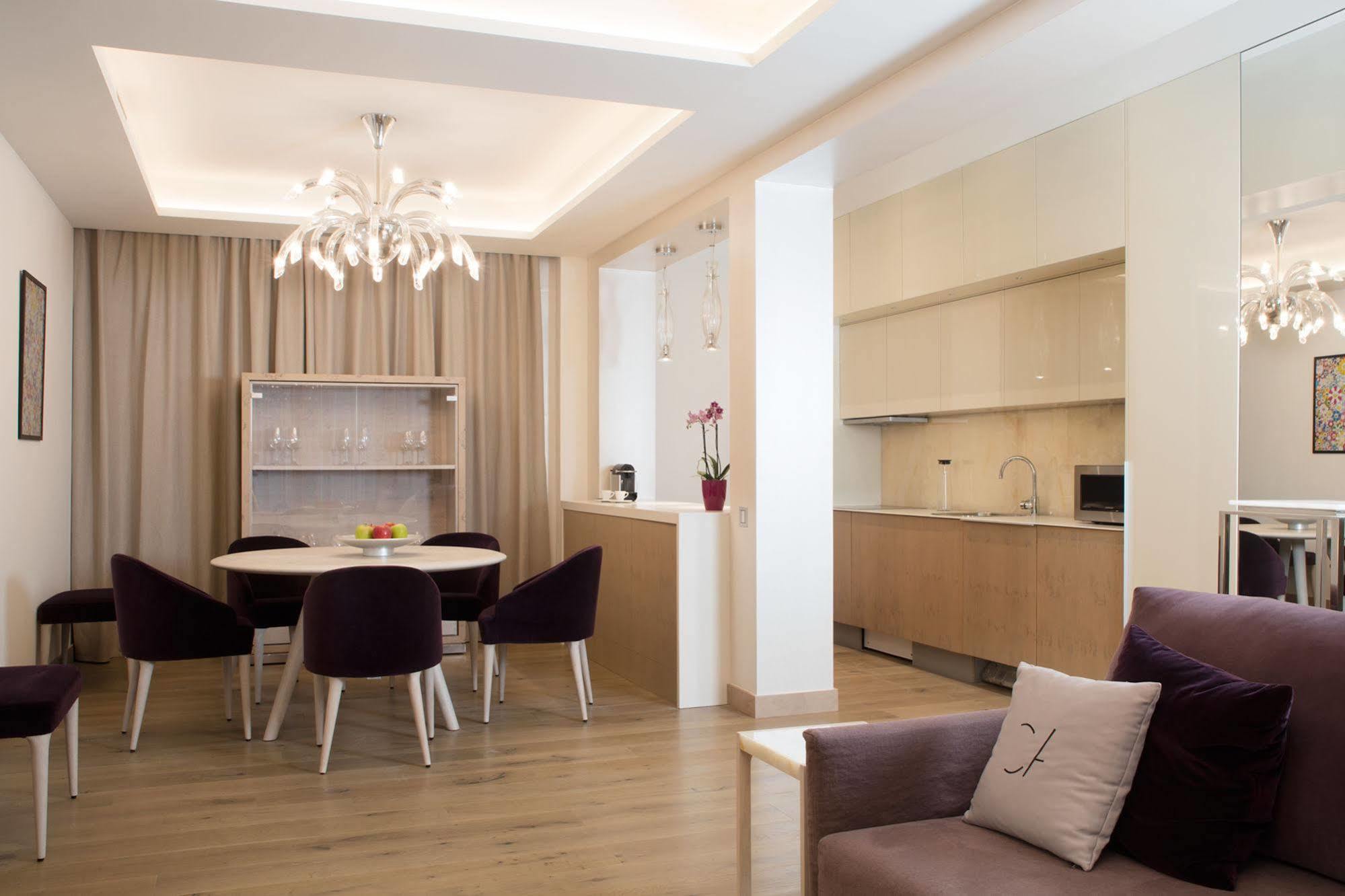 Cosmo Apartments 플라티야 다로 외부 사진