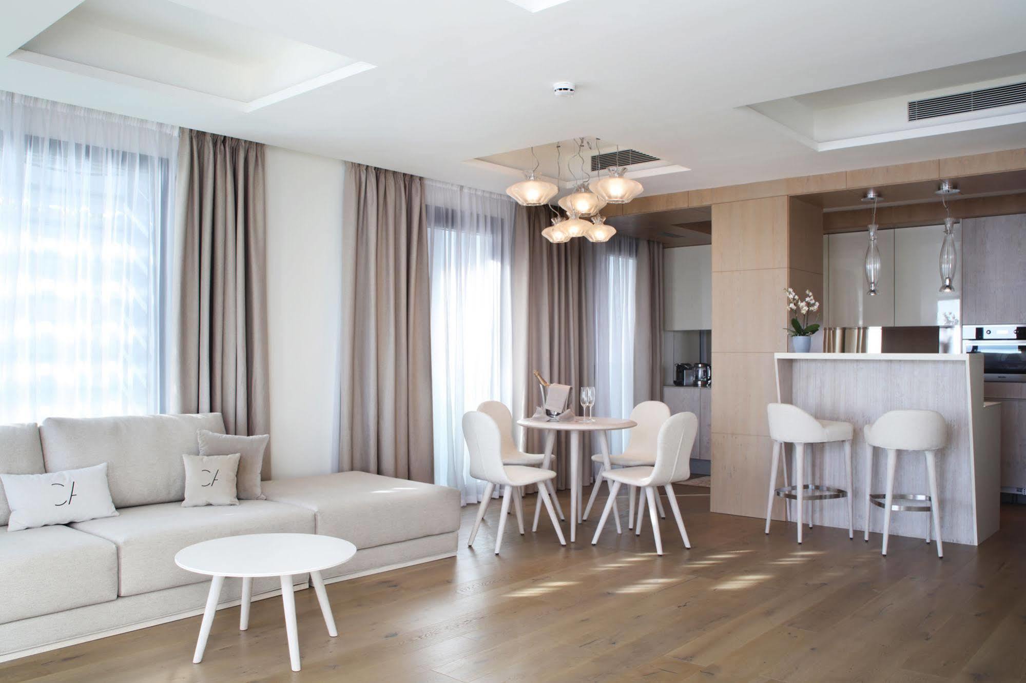 Cosmo Apartments 플라티야 다로 외부 사진