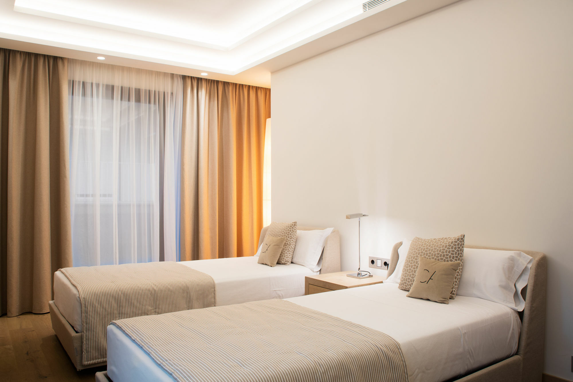 Cosmo Apartments 플라티야 다로 외부 사진